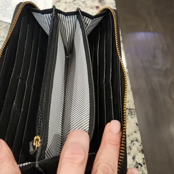 Lodis Wallet - Picture 3 of 4